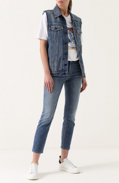 Удлиненный джинсовый жилет с потертостями
